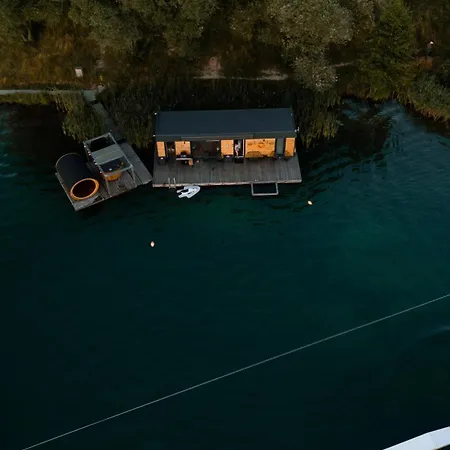 Costa Del Kryspi Całoroczne Na Wodzie Apartament Cholerzyn