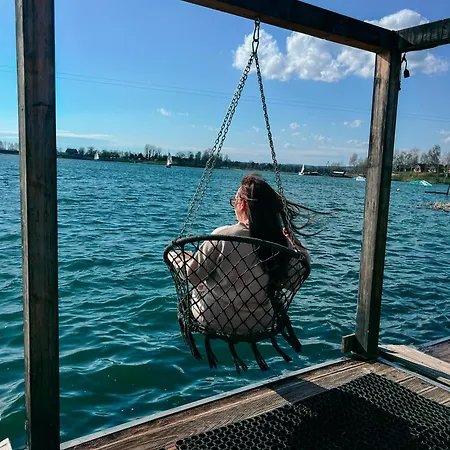 Costa Del Kryspi Całoroczne Na Wodzie *