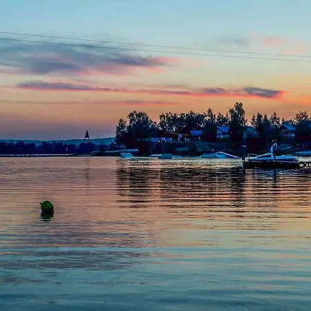 Costa Del Kryspi Całoroczne Na Wodzie Apartament *