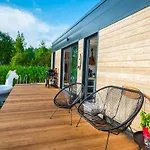 Costa Del Kryspi Caloroczne Na Wodzie Cholerzyn